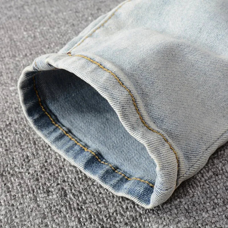 slim fit jeans